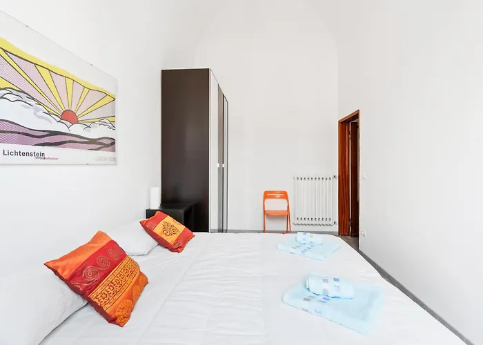 Piazza Alberti Apartment with Terrace
